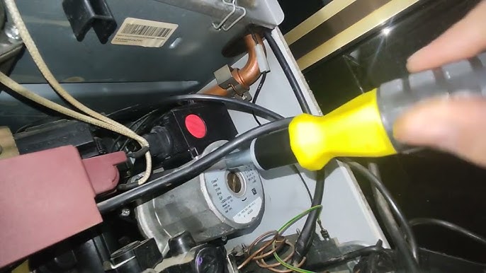 Kombi Pompa Değişimi